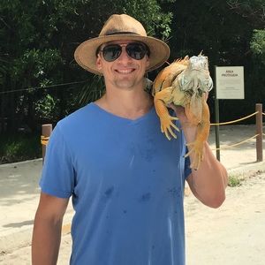 Meet your Posher, Jonathan